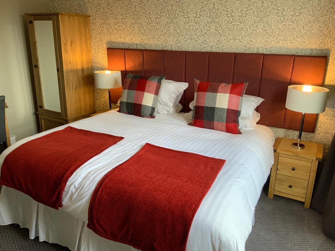 The Sun Inn Troutbeck Bridge Екстер'єр фото